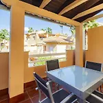 Cubo\'S Cabopino Beach Marbella Apartment