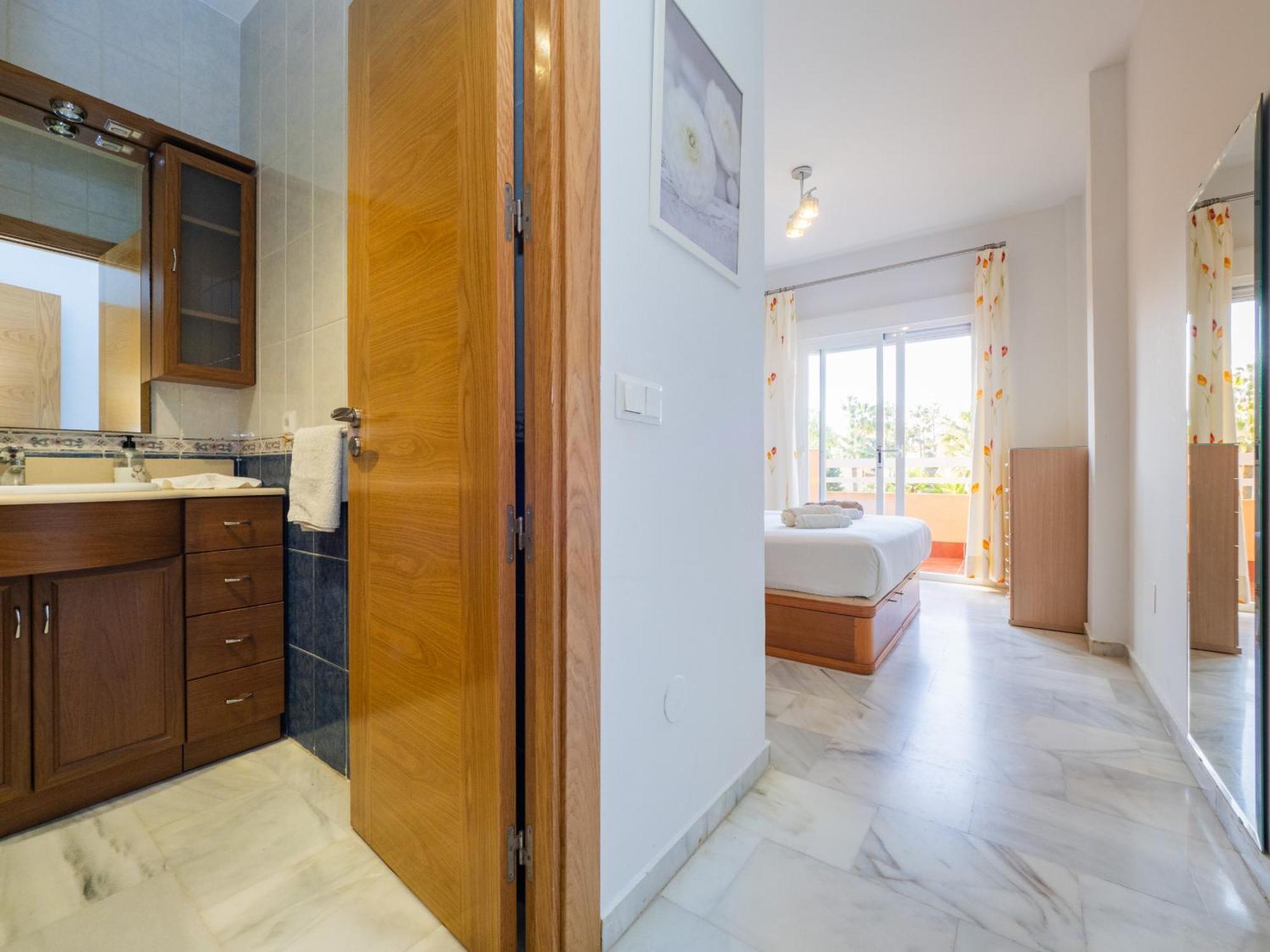 Apartamento Cubo's Cabopino Marbella
