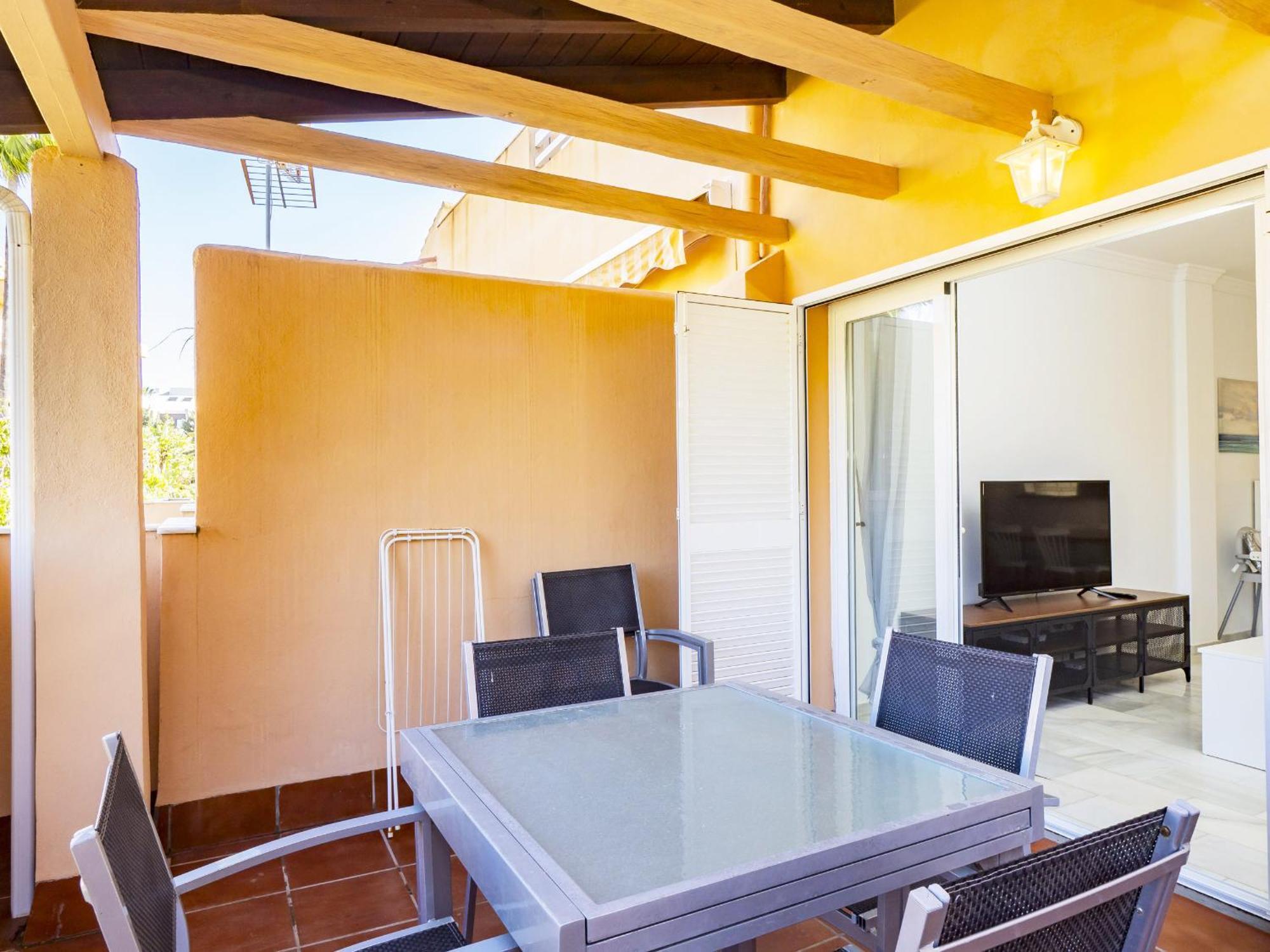 Apartamento Cubo's Cabopino Marbella
